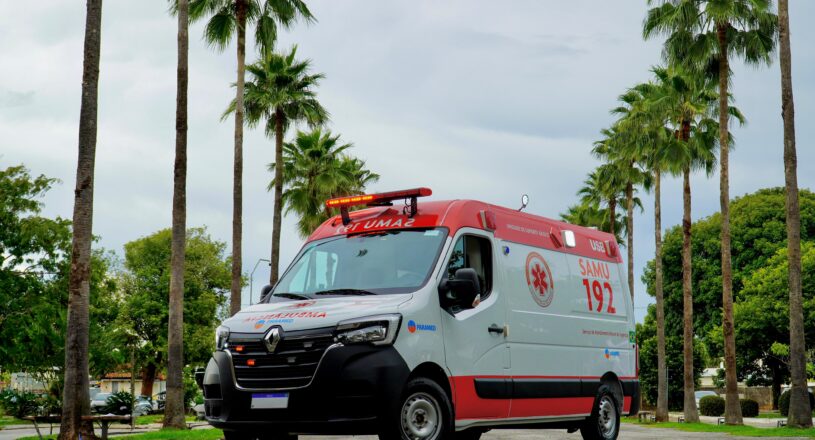 SAMU de Goianésia ganha nova ambulância